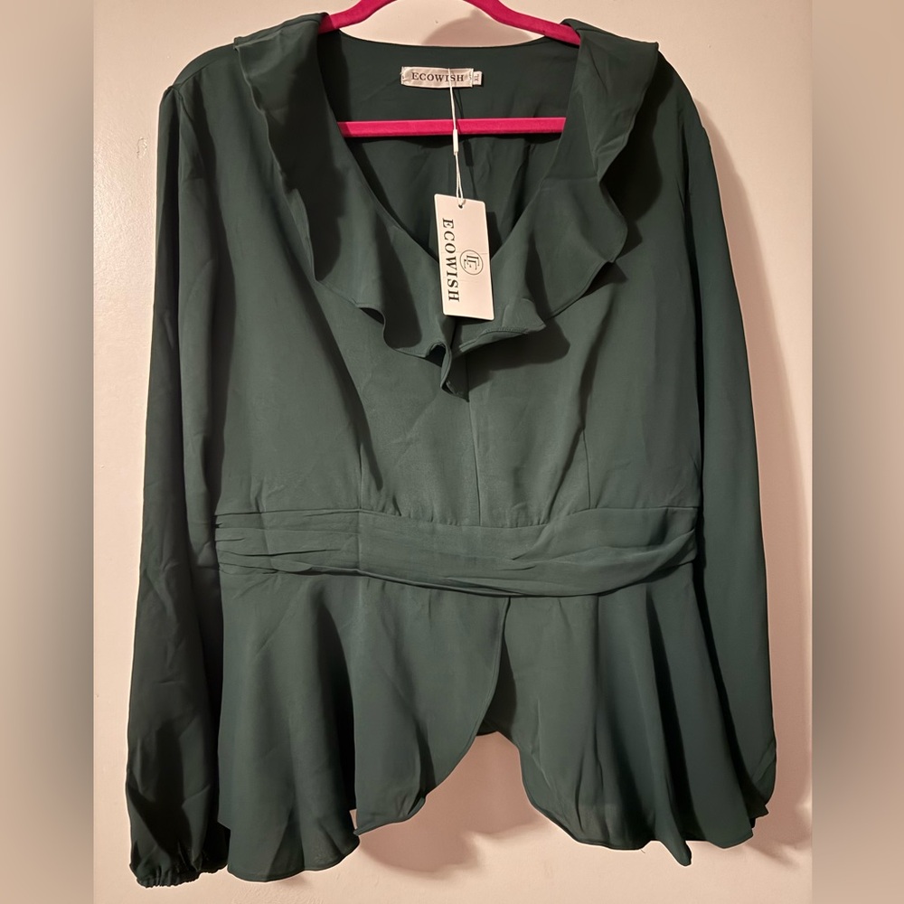 Wish Dark Green Ruffle V-Neck Peplum Blouse